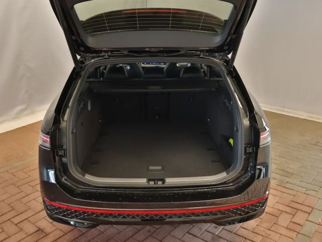 Volkswagen Passat DSG R-Line