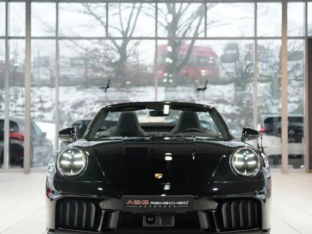 Porsche 911 4 Cabrio Carrera GTS