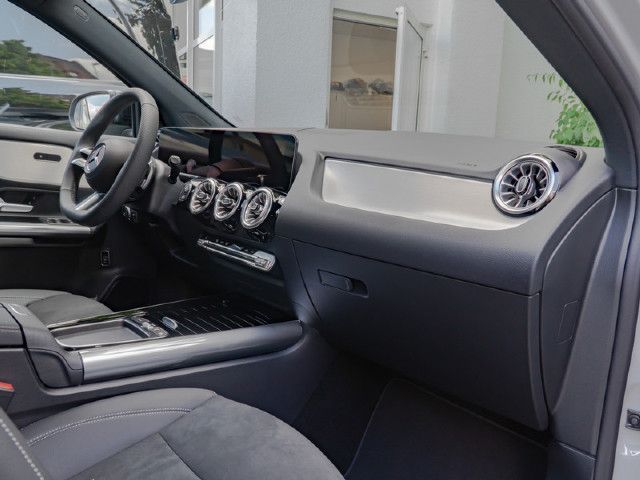 Mercedes-Benz GLA 250 4MATIC