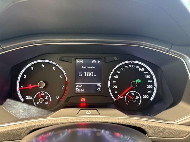 Volkswagen T-Roc 1.5 TSI Sport