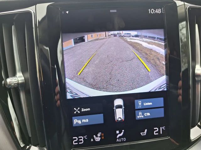 Volvo XC60 AWD Momentum