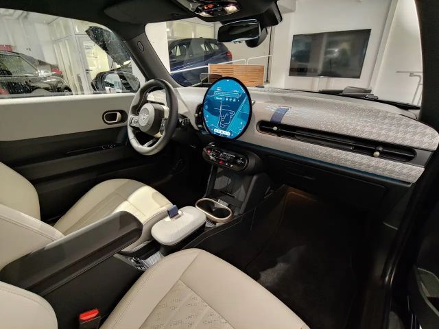 MINI Cooper S Favoured John Cooper Works