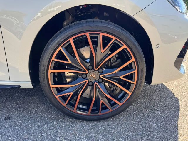 Cupra Leon 2.0 TSI DSG VZ