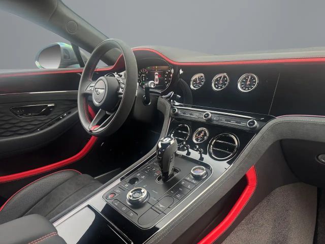 Bentley Continental GT Hybrid V8