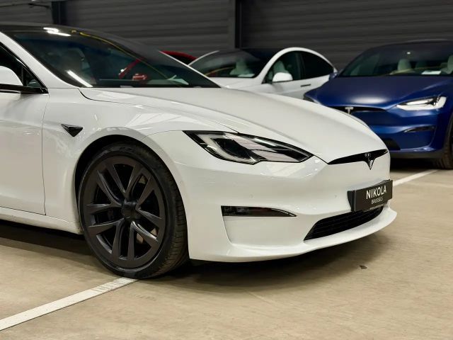Tesla Model S Plaid