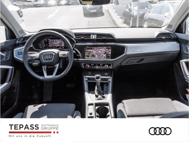 Audi Q3 35 TDI S-Tronic