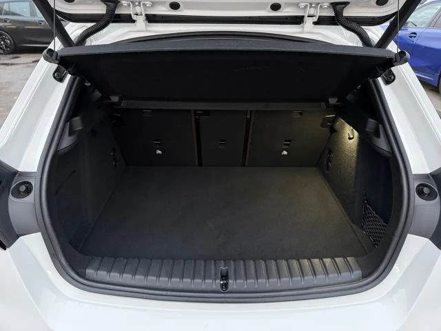 BMW 120 120d M-Sport Sedan