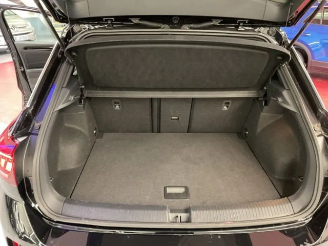 Volkswagen T-Roc 1.5 TSI DSG R-Line