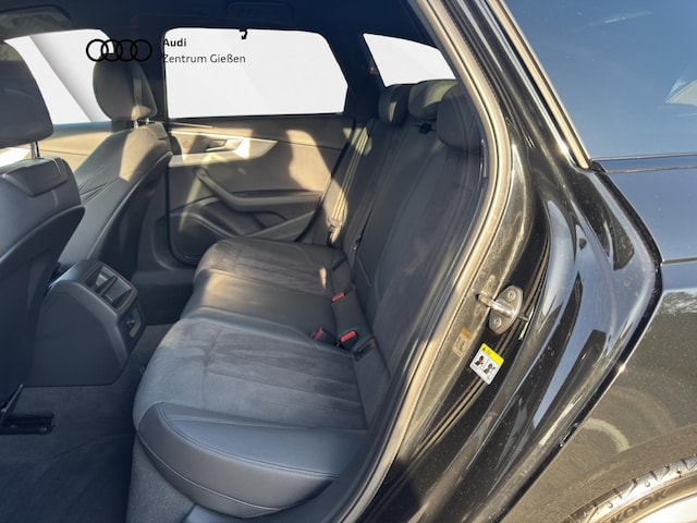 Audi A4 45 TFSI Avant Quattro S-Line S-Tronic