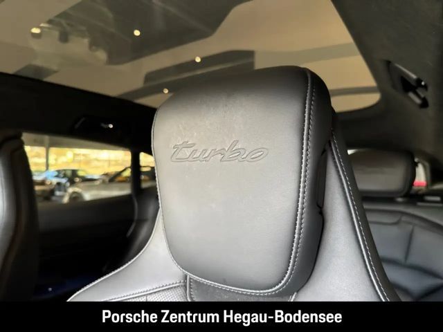 Porsche Taycan Cross Turismo Turbo