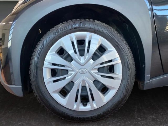 Toyota Aygo X Hatchback Play X-play