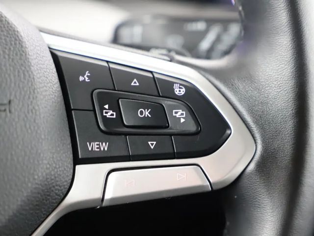 Volkswagen Golf DSG Life Variant