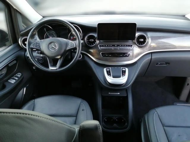 Mercedes-Benz V 300 4MATIC AVANTGARDE