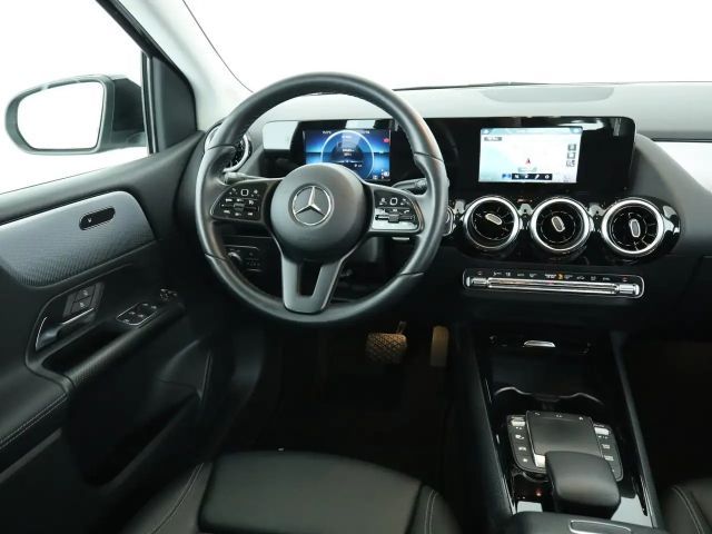 Mercedes-Benz B 180 B 180 d Style