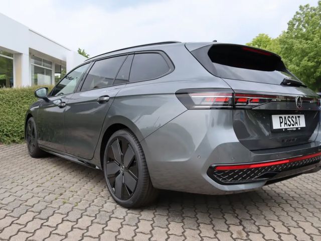 Volkswagen Passat R-Line Style Variant