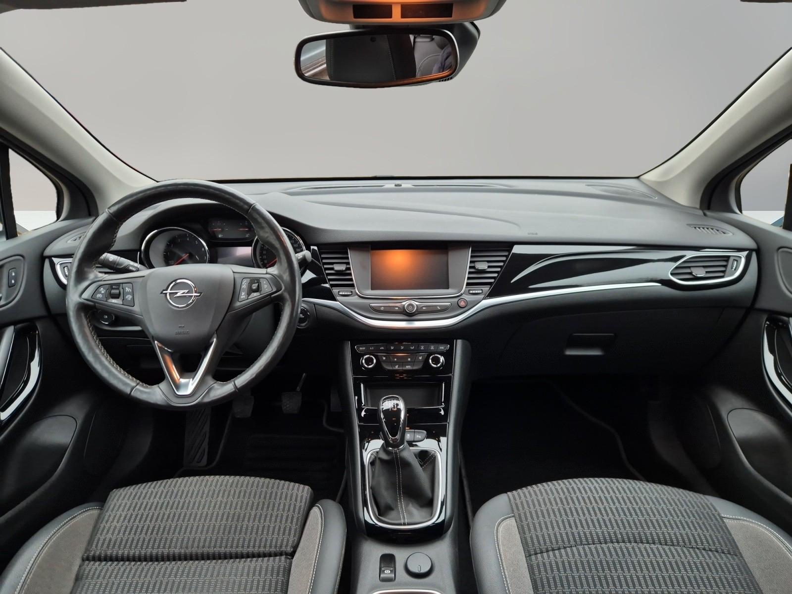 Opel Astra Business Elegance