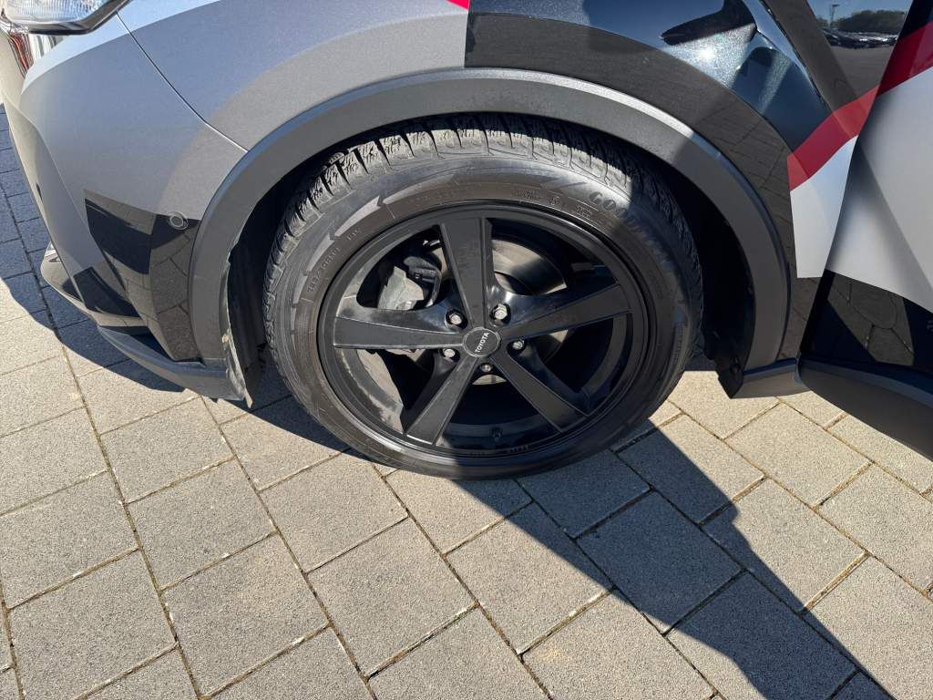 Toyota C-HR 5-deurs Plus