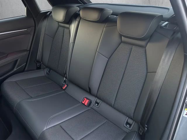 Audi A3 30 TFSI S-Line S-Tronic Sportback