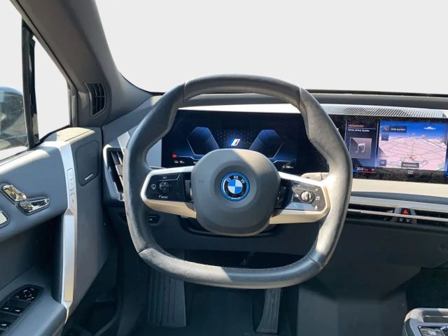 BMW iX xDrive40