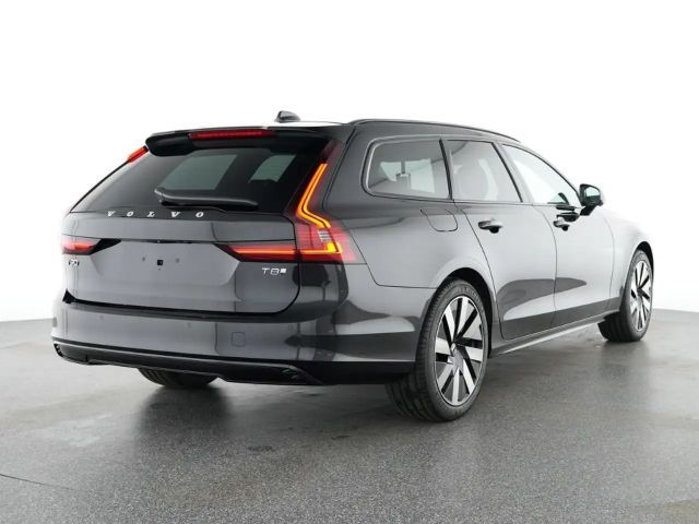 Volvo V90 AWD Dark Plus Recharge