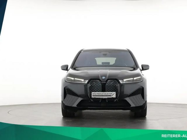 BMW iX xDrive40
