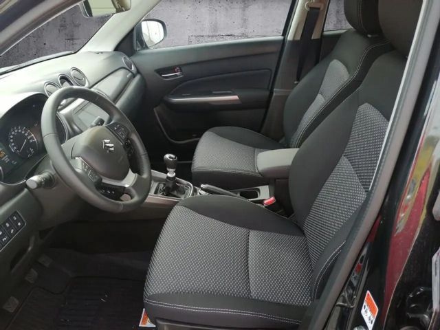 Suzuki Vitara AllGrip Hybrid Shine