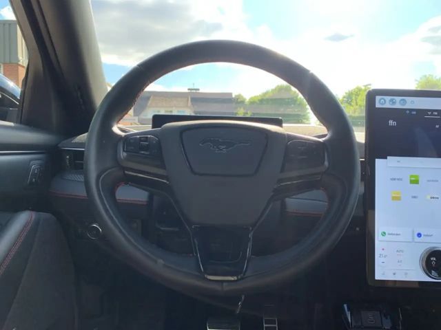 Ford Mustang Mach-E AWD Extended range
