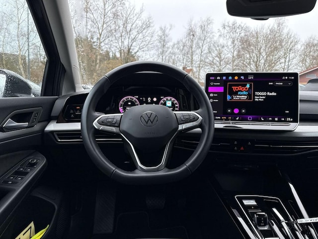 Volkswagen Golf 1.5 eTSI Golf VIII Style