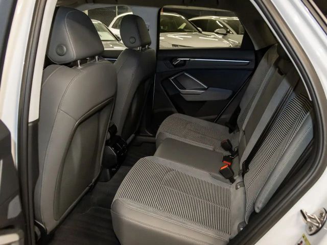 Audi Q3 35 TFSI S-Line S-Tronic