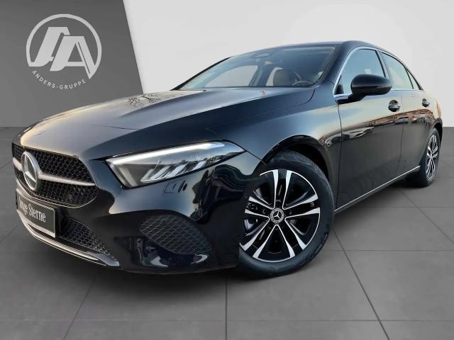 Mercedes-Benz A 200 Progressive