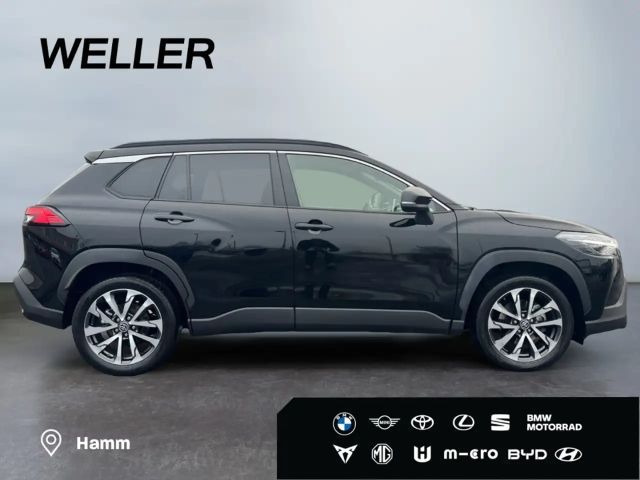 Toyota Corolla Cross Hybride Team D