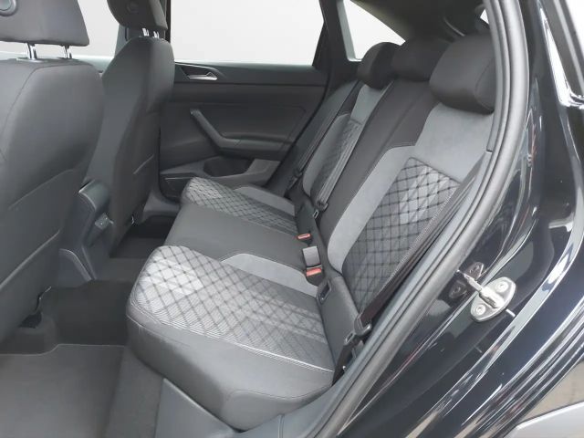 Volkswagen Taigo 1.0 TSI DSG R-Line