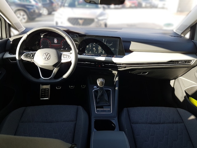 Volkswagen Golf 1.0 l TSI OP 6-Gang ACC ParkAss. FLA