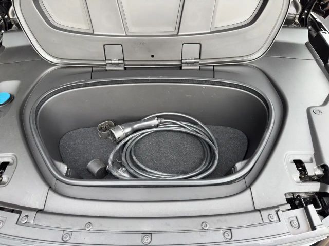 Volvo XC40 Plus Recharge