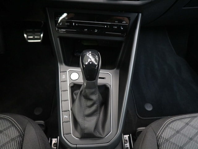 Volkswagen Taigo 1.0 TSI R-Line Style