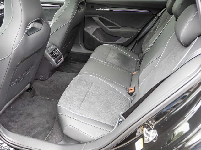 Skoda Superb 2.0 TDI 4x4 Combi Sportline