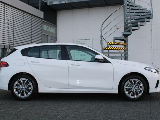 BMW 120 5-deurs Sedan