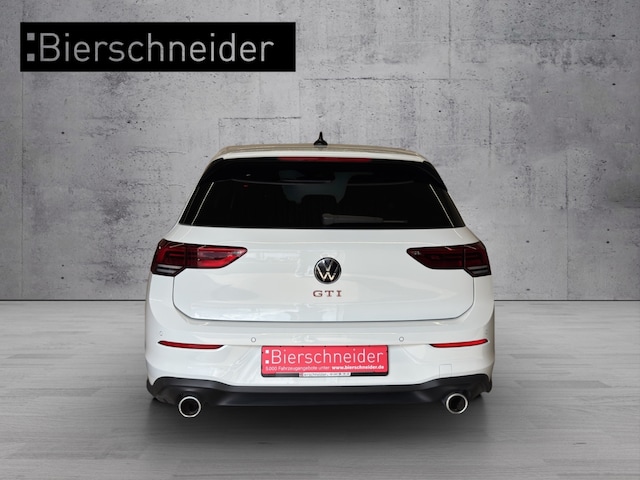 Volkswagen Golf 2.0 TSI DSG Pro