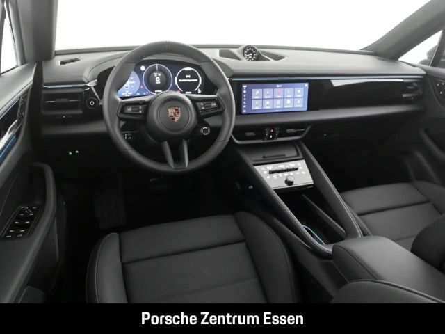 Porsche Macan 4
