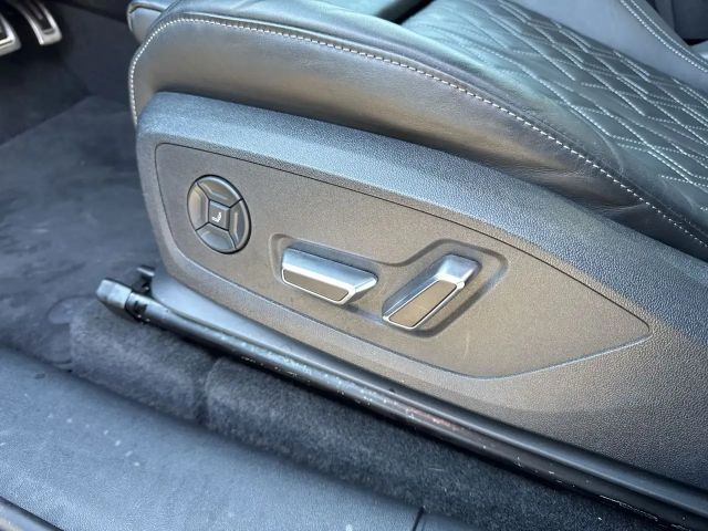 Audi SQ6 e-tron Pano/HuD/B&O/Luft/OLED/Nappa/21"/