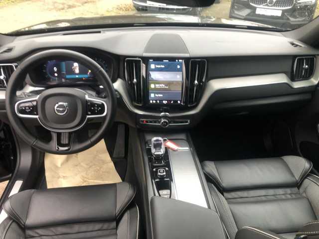 Volvo XC60 AWD Plus