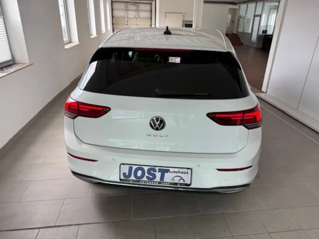 Volkswagen Golf 1.5 TSI Golf VIII Style