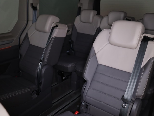 Volkswagen Multivan 2.0 TDI DSG Lang T7