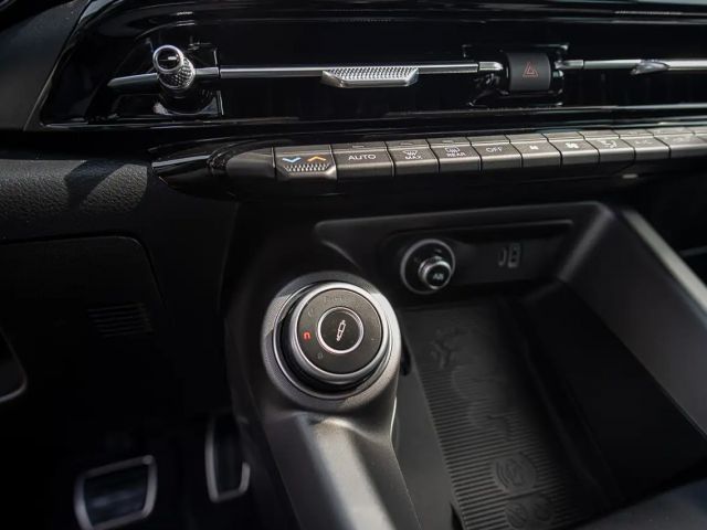 Alfa Romeo Tonale TRIBUTO ITALIANO 1.5 VGT 118kW (160ps)