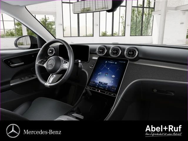 Mercedes-Benz C 180 AVANTGARDE Sedan