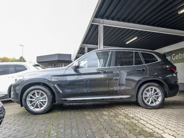 BMW X3 xDrive30e