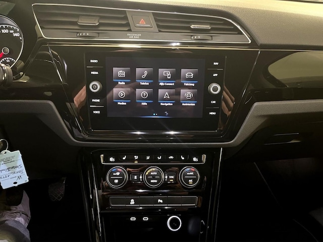 Volkswagen Touran 1.5 TSI Highline