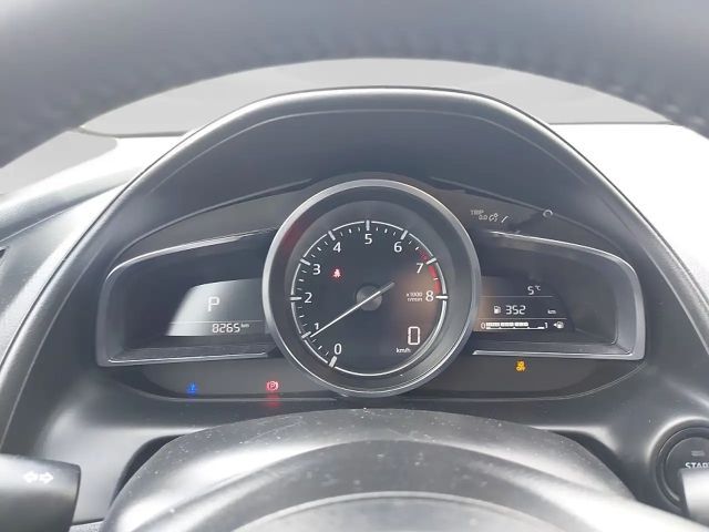 Mazda CX-3 Revolution