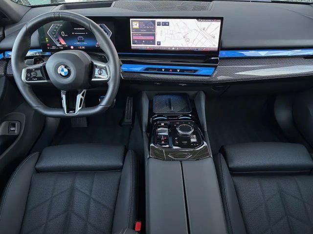 BMW 520 520d M-Sport Touring xDrive