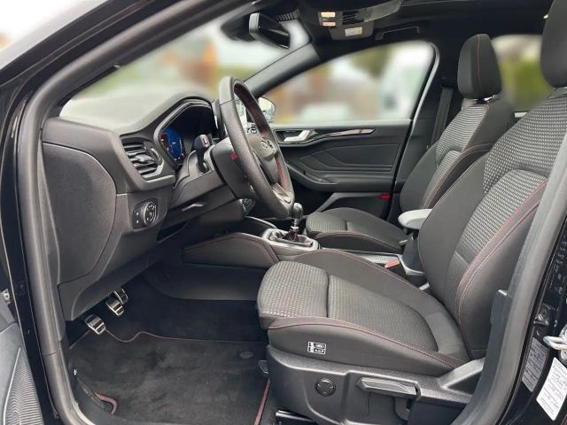 Ford Focus EcoBoost ST Line Wagon